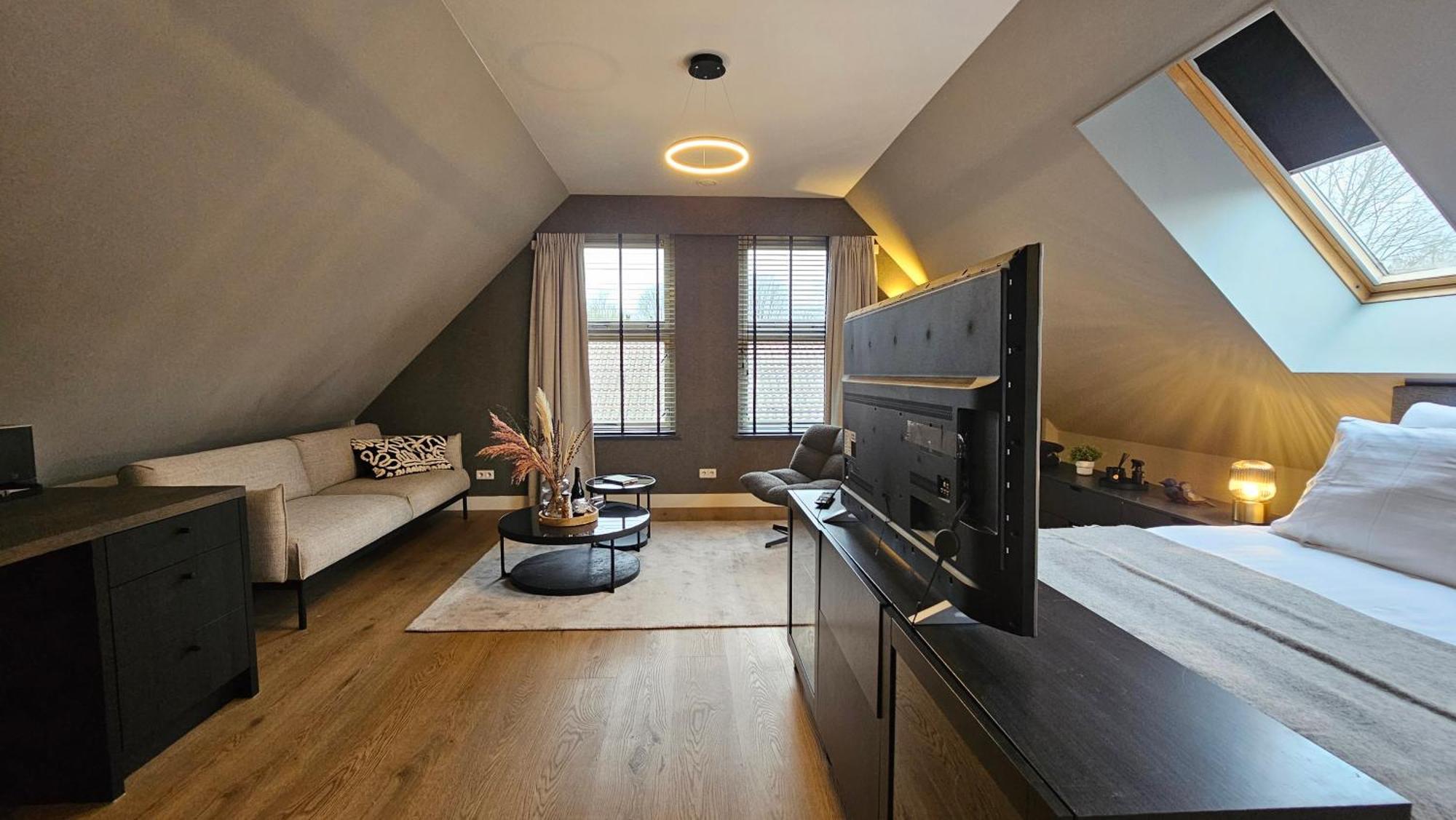 Guest Room Утрехт Экстерьер фото