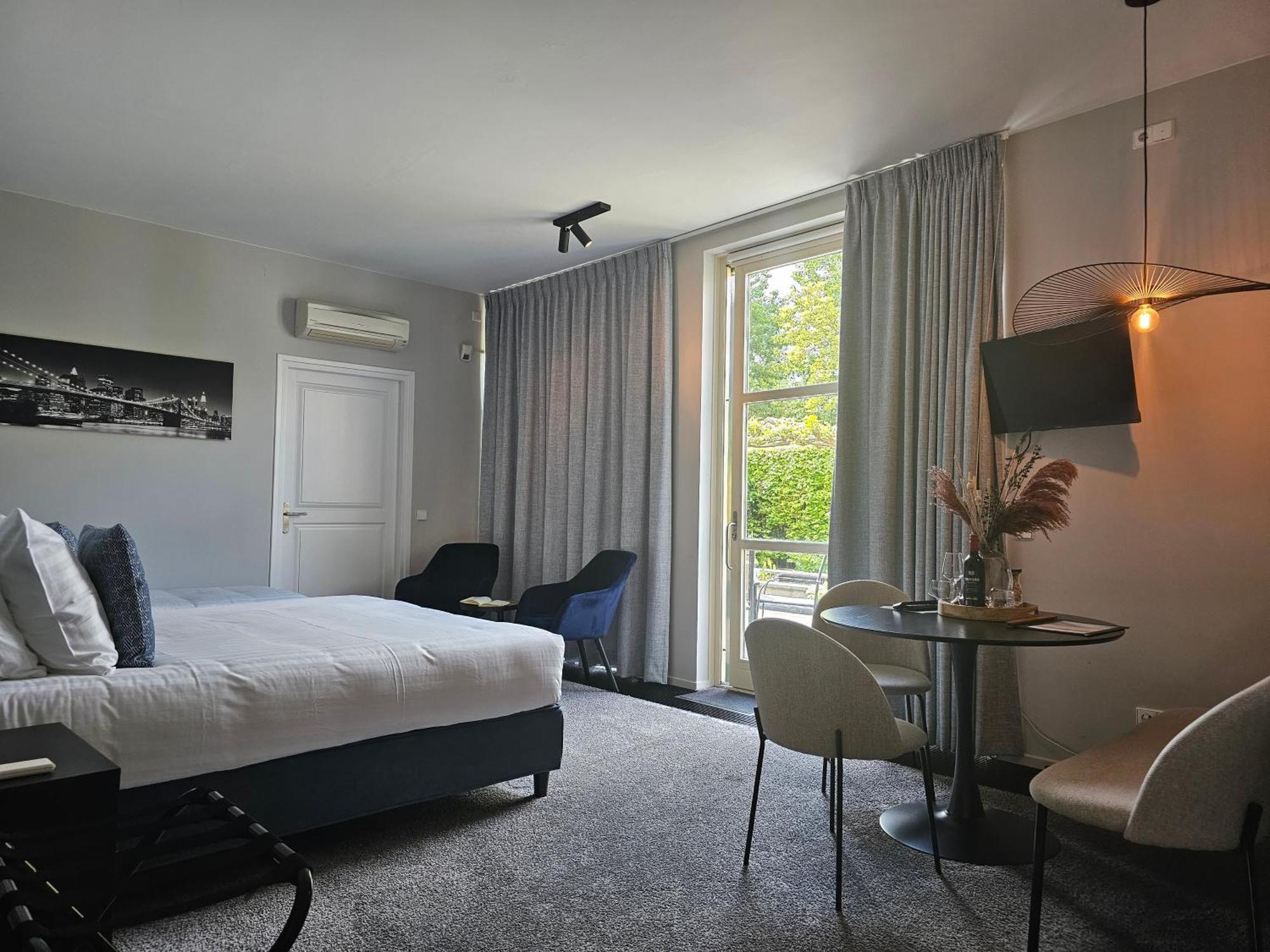 Guest Room Утрехт Экстерьер фото